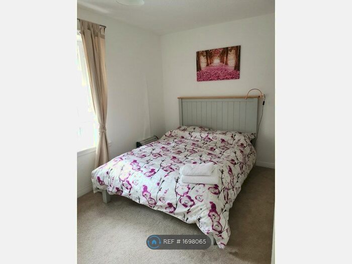 1 Bedroom Flat To Rent In St. Vincent Street, Glasgow, G3