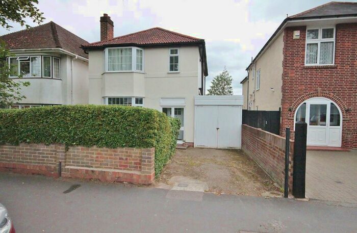 4 Bedroom Semi-Detached House To Rent In Iffley Road, Cowley, Oxford, OX4