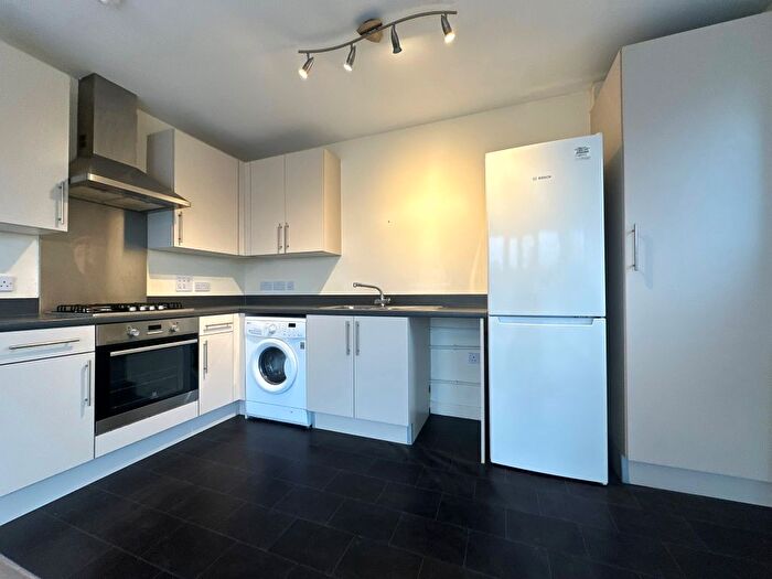 1 Bedroom Flat To Rent In Sir Bernard Paget Avenue, Ashford, TN23