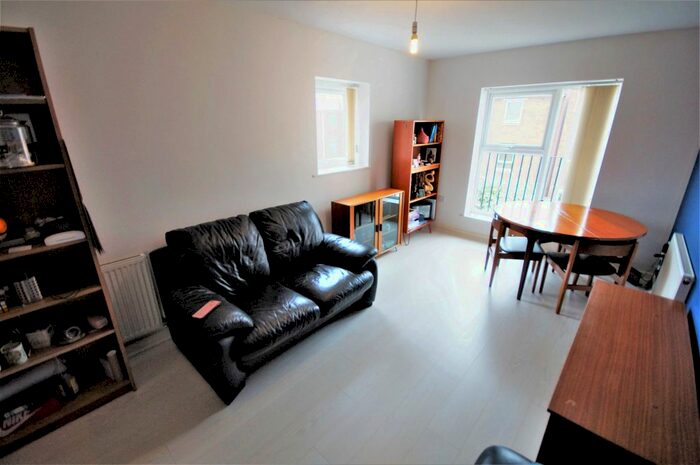 1 Bedroom Flat To Rent In Apartment Bedford Mews, - Bedford Street, Earlsdon, Coventry, CV1