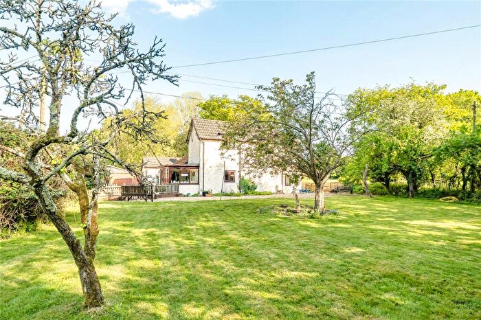 5 Bedroom Detached House For Sale In Ringwood Road, Three Legged Cross, Wimborne, Dorset, BH21
