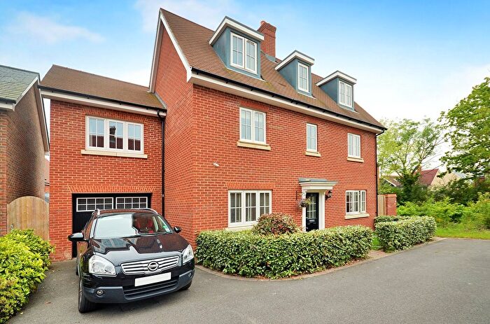 5 Bedroom Detached House To Rent In Broadbridge Heath, West Sussex, RH12