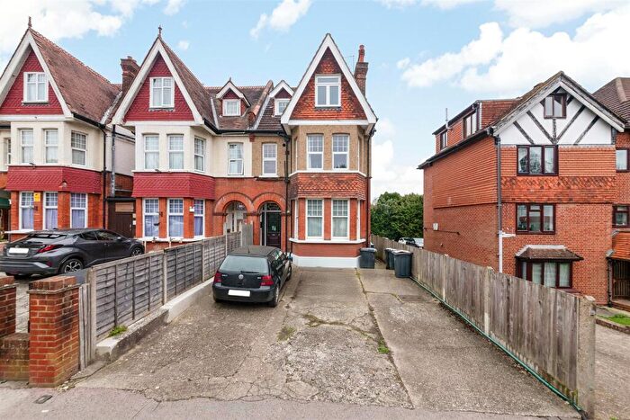 1 Bedroom Apartment For Sale In St Augustine's Avenue, South Croydon, CR2