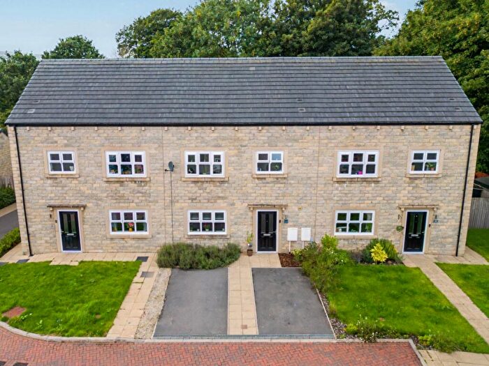3 Bedroom Terraced House For Sale In Ryemoor Lane, Skipton, BD23