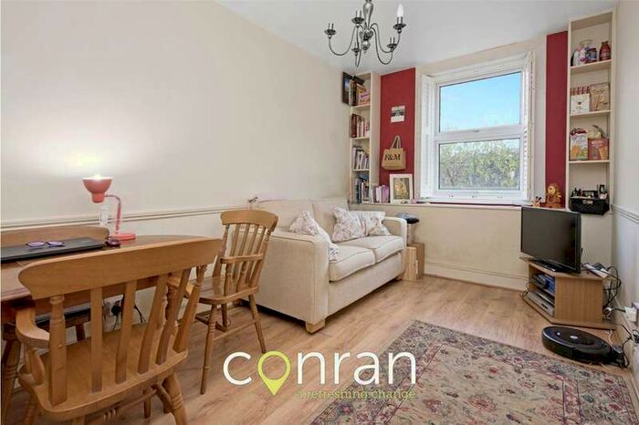 1 Bedroom Apartment To Rent In Blackheath Road, Greenwich, SE10