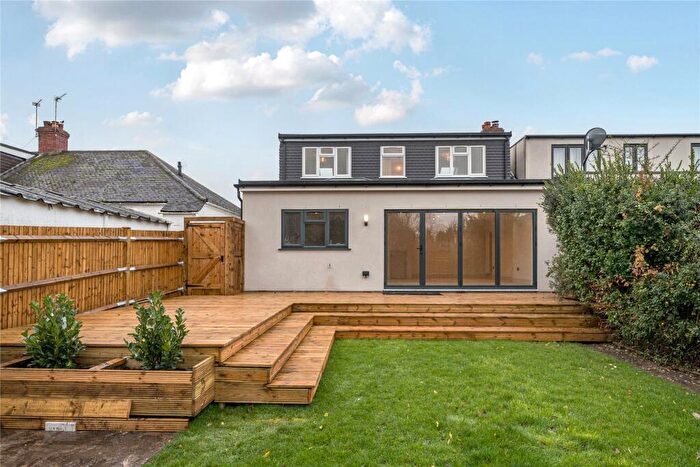 4 Bedroom Semi Detached House For Sale In Mainridge Road, Chislehurst, BR7