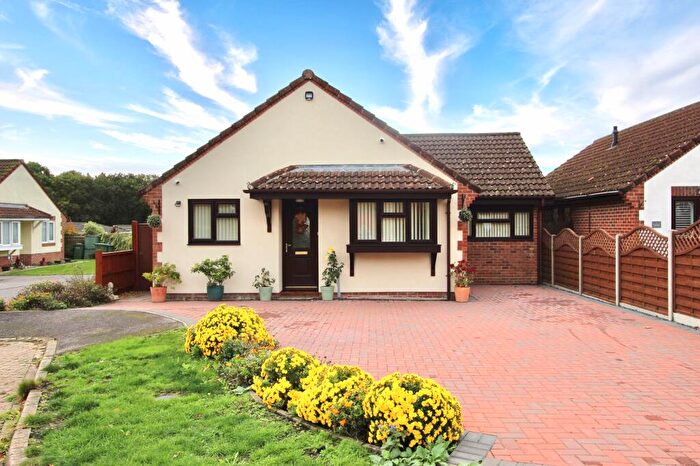 3 Bedroom Detached Bungalow For Sale In Catamaran Close, Warsash, SO31