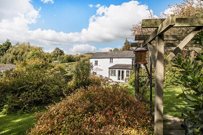 3 Bedroom Cottage For Sale In Stansbatch, Herefordshire, HR6