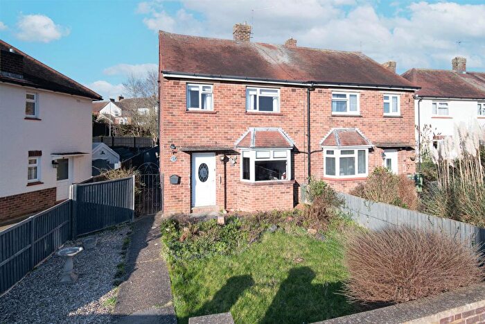 3 Bedroom Semi Detached House For Sale In Milner Road, Finedon, NN9