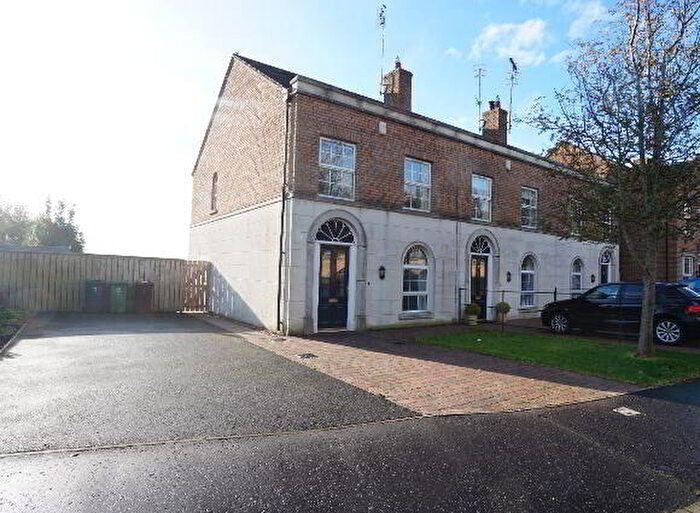 3 Bedroom End TownHouse For Sale In Glebe Way, Moira, BT67
