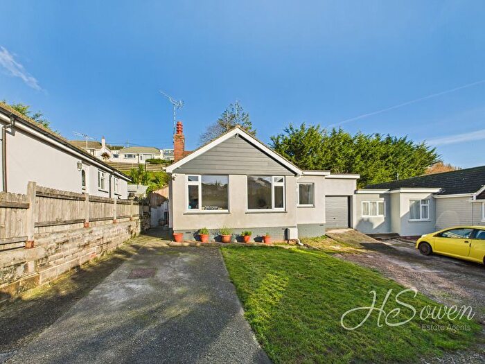 2 Bedroom Bungalow For Sale In Edenvale Road, Paignton, TQ3