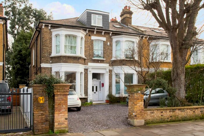 1 Bedroom Flat To Rent In Castelnau, Barnes, SW13