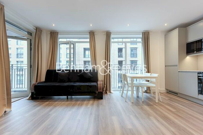 1 Bedroom Flat To Rent In Lismore Boulevard, Colindale, NW9