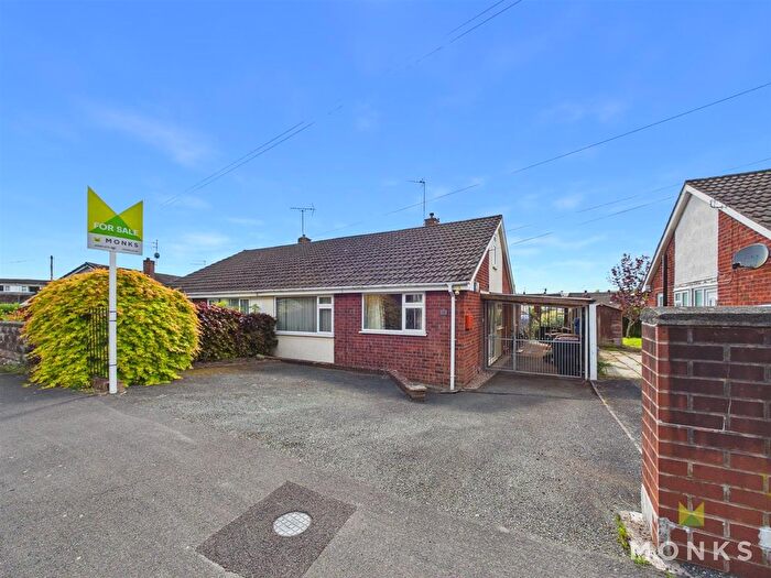 2 Bedroom Semi Detached Bungalow For Sale In Powis Avenue, Oswestry, SY11