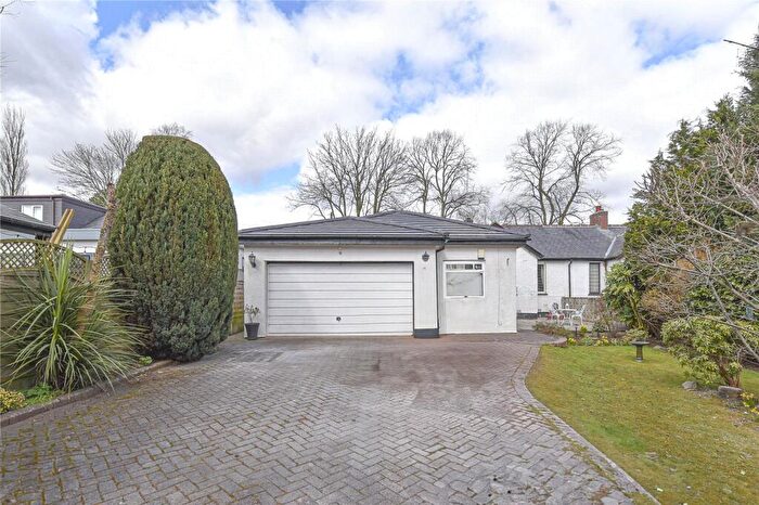 3 Bedroom Bungalow For Sale In Cambridge Avenue, Bamford, Rochdale, OL11