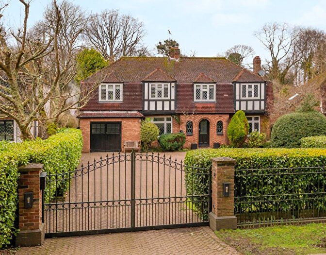 4 Bedroom Detached House For Sale In Watercroft Road, Halstead, TN14