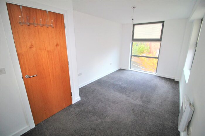 2 Bedroom Flat To Rent In St Stephen Street, Salford, M3