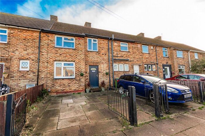 3 Bedroom Terraced House For Sale In Withern Road, Grimsby, Lincolnshire, DN33