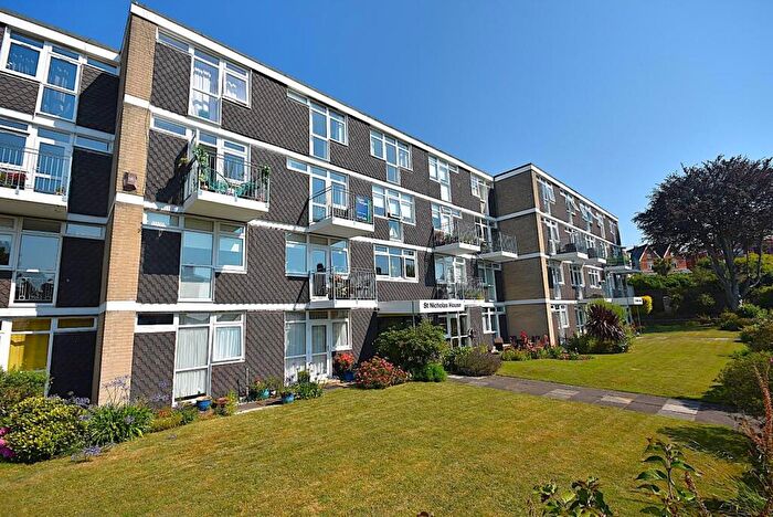 3 Bedroom Maisonette For Sale In St. Nicholas House, Sea View Court, Bradford Place, Penarth, CF64