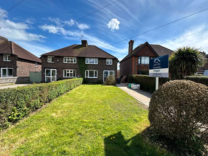 3 Bedroom Semi-detached House To Rent In Sayerland Road, Polegate, BN26