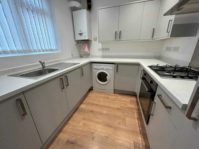 2 Bedroom Apartment To Rent In Central Square, Maghull, L31