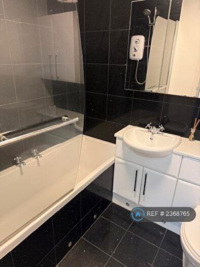 2 Bedroom Flat To Rent In Ferguson Court, Bucksburn, Aberdeen, AB21