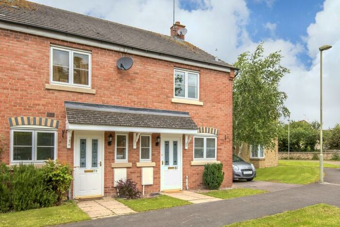 2 Bedroom End Of Terrace House To Rent In Corncrake Way, New Langford, OX26