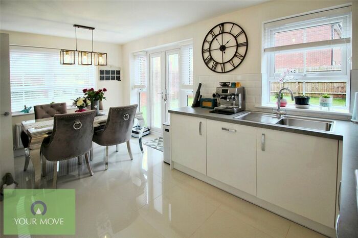 3 Bedroom Detached House For Sale In Saltpan Close, Stoke Prior, Bromsgrove, Worcestershire, B60