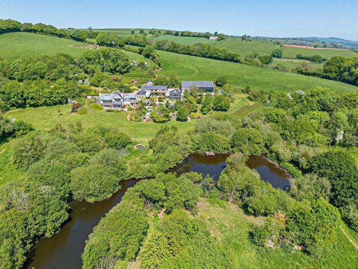 7 Bedroom Property For Sale In Bathealton, Taunton, Somerset, TA4