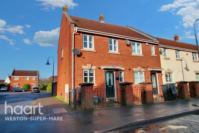 2 Bedroom End Of Terrace House To Rent In Merton Drive, BS24