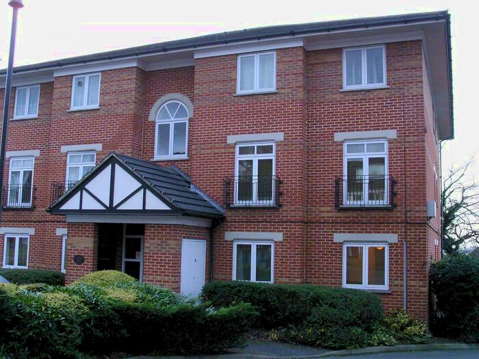 1 Bedroom Flat To Rent In Pilkington Court, Hendon, London, NW4