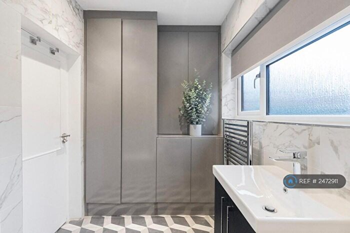 1 Bedroom Flat To Rent In Walm Lane, London, NW2