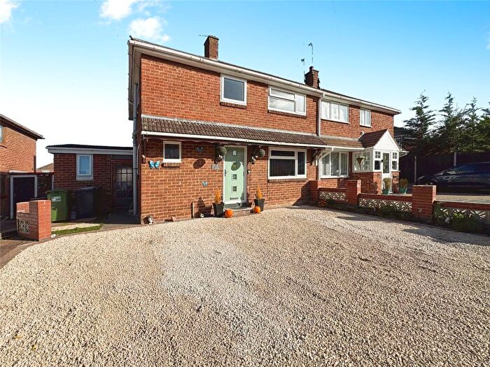 3 Bedroom Semi Detached House For Sale In Jones Road, Exhall, Coventry, Warwickshire, CV7
