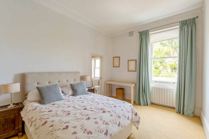 1 Bedroom Flat To Rent In Harrington Gardens, South Kensington, London, SW7