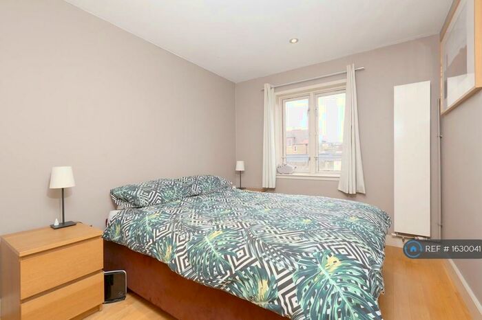 2 Bedroom Flat To Rent In Bredgar Road, London, N19