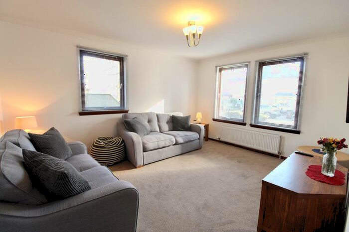 2 Bedroom Flat To Rent In Gairn Mews (Off Holburn Street), Aberdeen, AB10