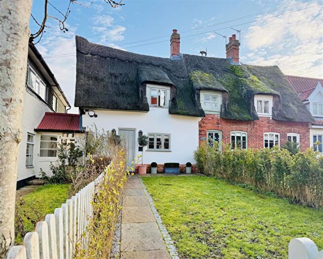 2 Bedroom Cottage For Sale In Norwich Road, Dickleburgh, Diss, IP21