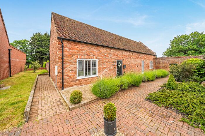 2 Bedroom Barn Conversion For Sale In The Barn, Old Hundred House Mews, Great Witley, WR6
