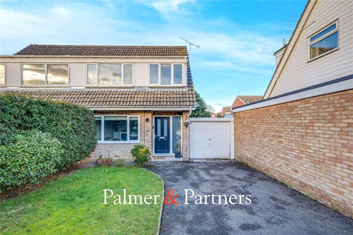3 Bedroom Semi Detached House For Sale In Walkers Close, Chelmsford, Essex, CM1