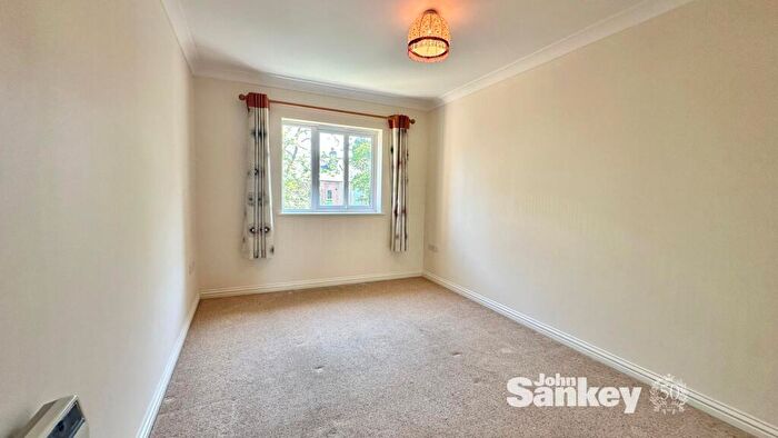 2 Bedroom Apartment For Sale In St. Johns View, Mansfield, NG18
