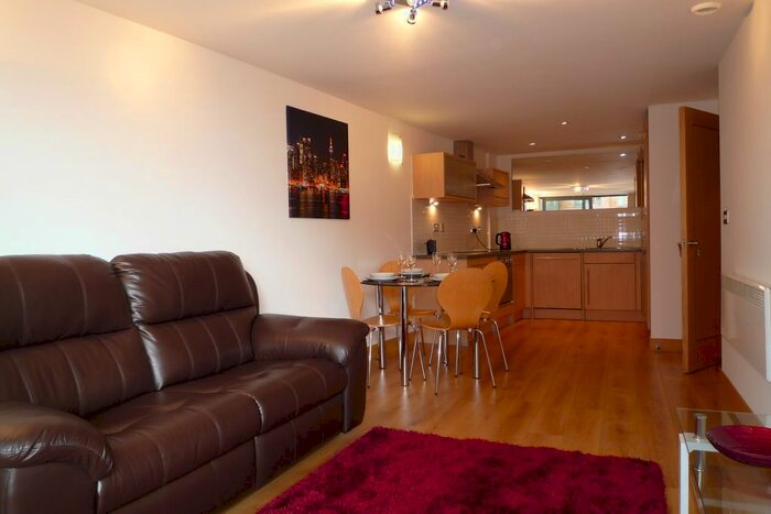 2 Bedroom Flat To Rent In Little Neville Street, Leeds, LS1