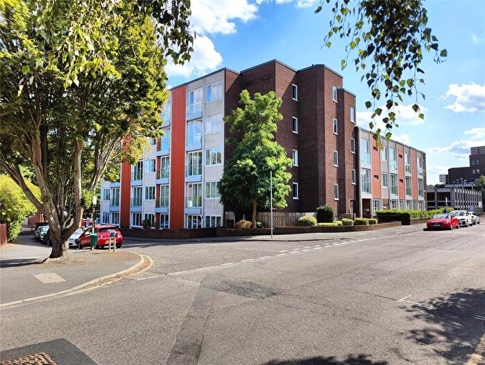 1 Bedroom Flat For Sale In Knoll Rise, Orpington, BR6