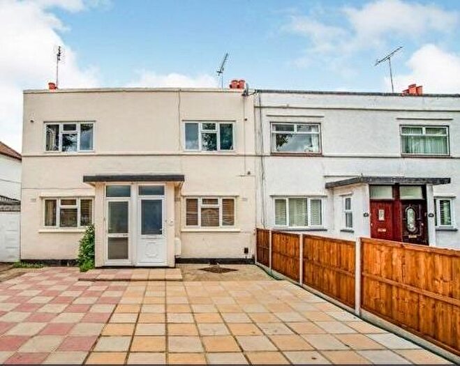 2 Bedroom Flat To Rent In Tunnel Avenue, London, SE10