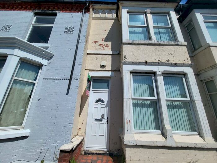 4 Bedroom House To Rent In Hawthorne Road, Bootle, -**Available With Zero Deposits**, L20