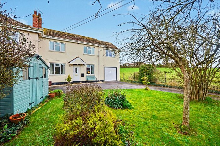 4 Bedroom End Terrace House For Sale In Langport Road, Long Sutton, Langport, Somerset, TA10