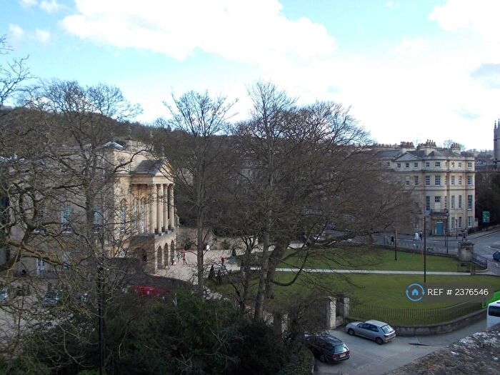 2 Bedroom Flat To Rent In Sydney Place, Bath, BA2