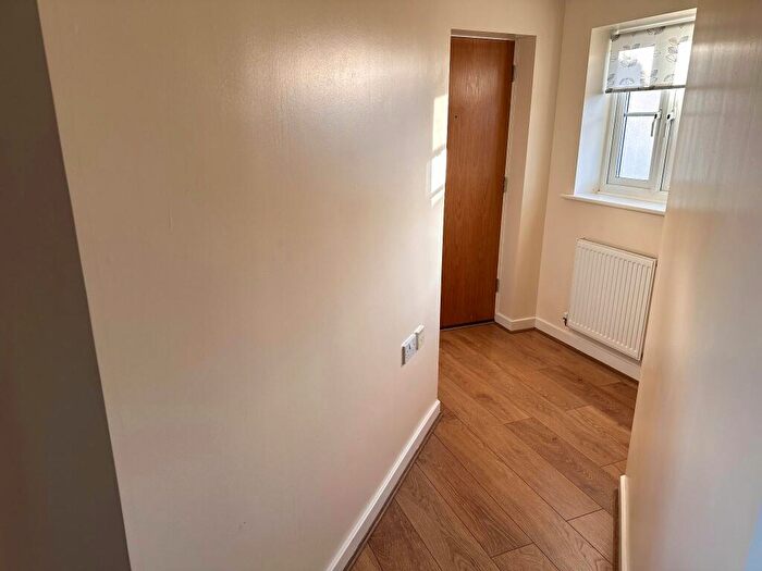 2 Bedroom Apartment To Rent In Hollington House, Dixon Close, Redditch, B97