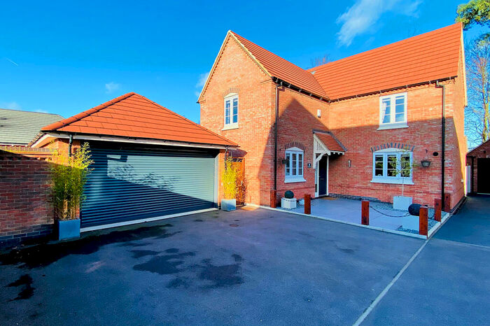 4 Bedroom Detached House For Sale In Boonton Meadows Way, Queniborough, LE7