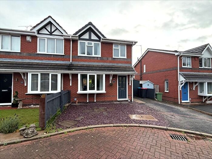 3 Bedroom Semi Detached House For Sale In Rosebank Close, Winsford, CW7