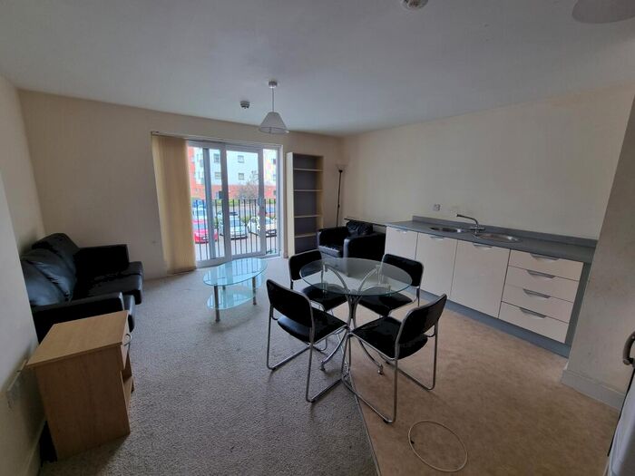 2 Bedroom Apartment To Rent In Steele House, Woden Street, M5